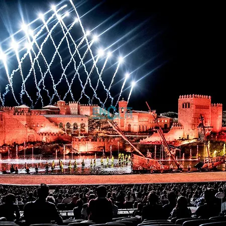 Appartamento Au Choletais - Hyper Centre - T2 De 50m2 - Deco Originale - 20 Mn Parc Du Puy Dufou Cholet