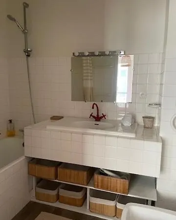 Appartement Au Choletais - 50m2 Deco Originale - Hyper Centre - Proche Du Parc Du Puy Dufou
